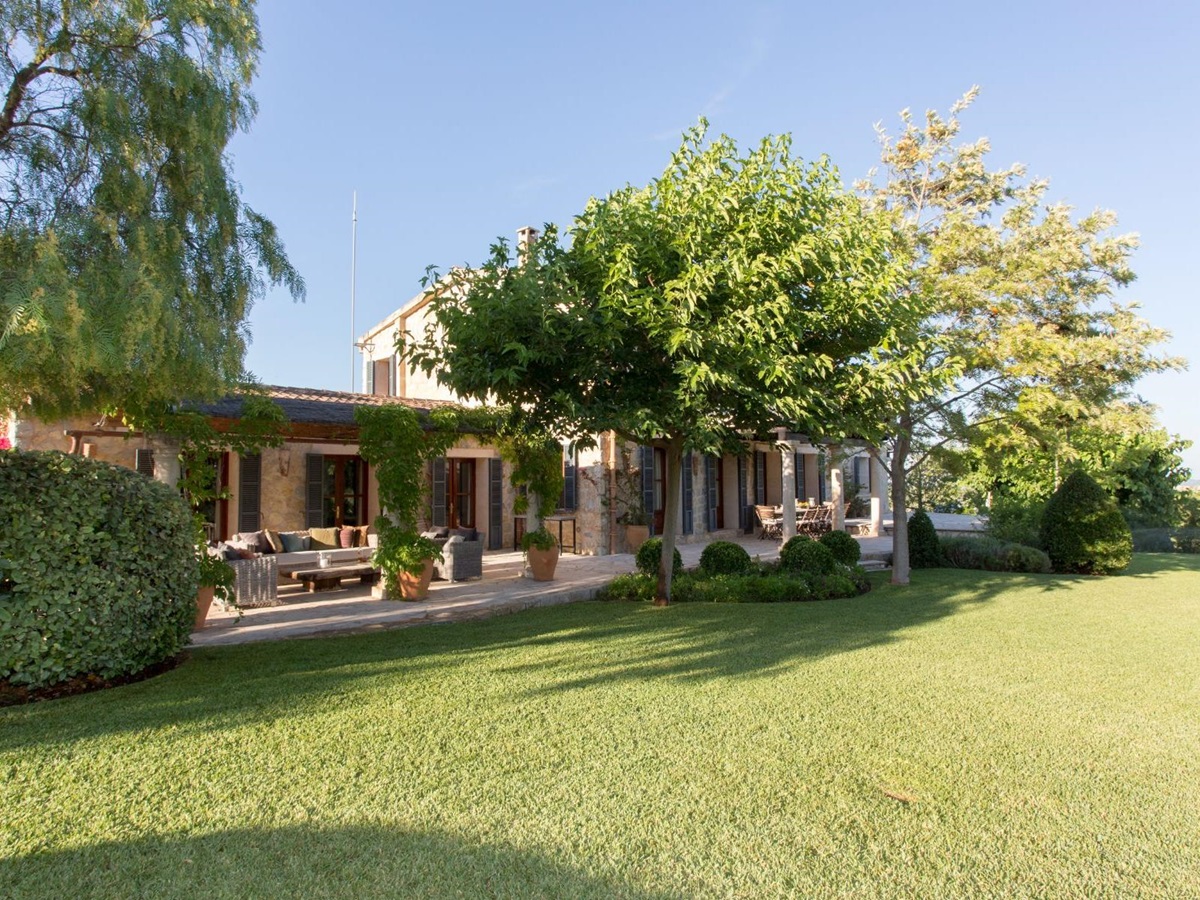Garden and view of house at Villa Maria, Mallorca