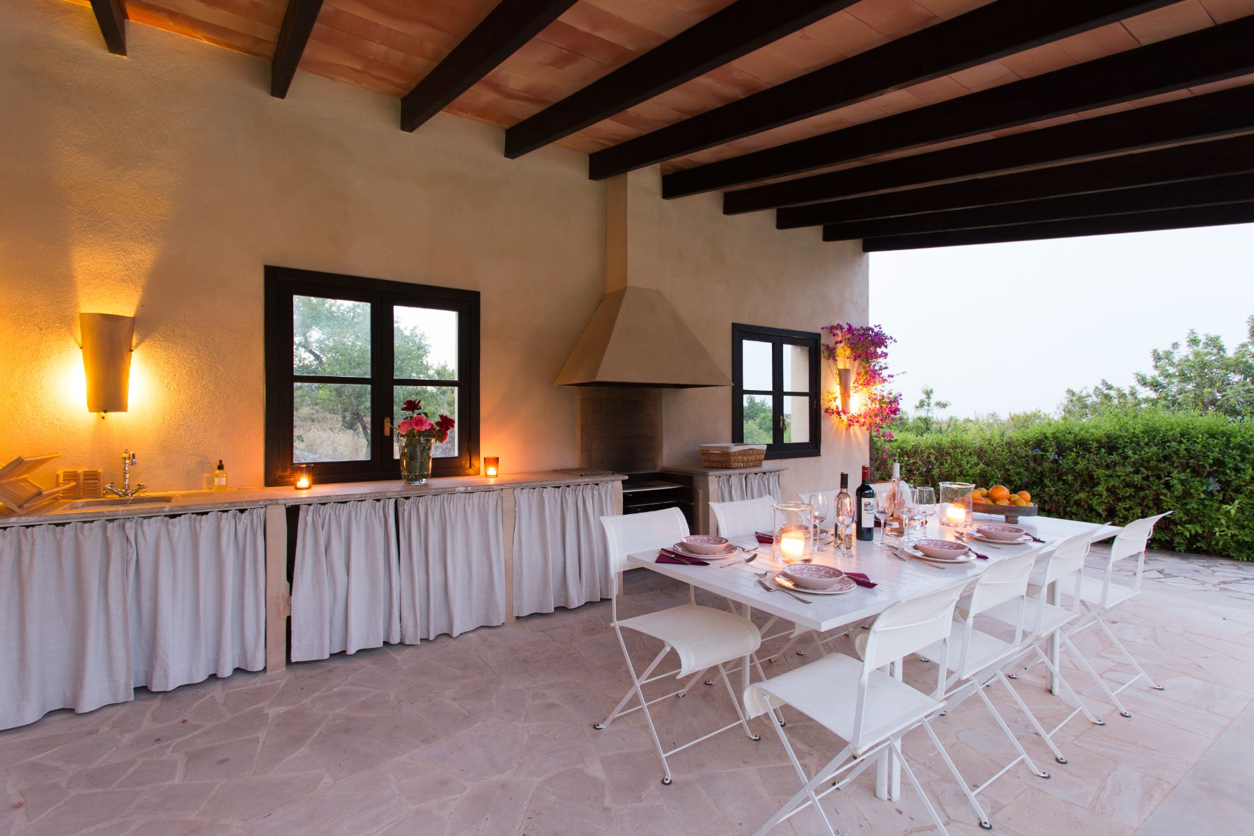 Outdoor dining terrace at Villa Maria, Mallorca