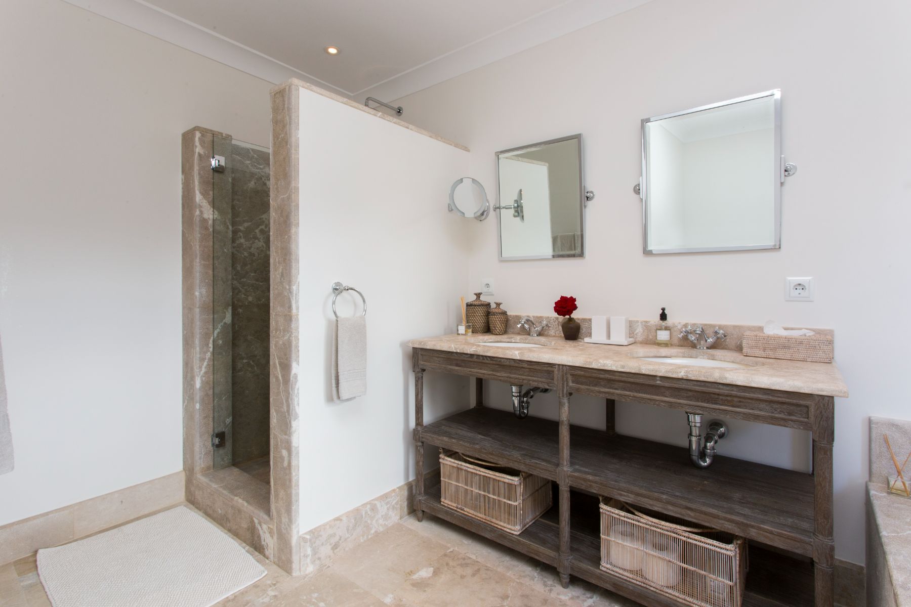 Bathroom with shower at Villa Maria, Mallorca