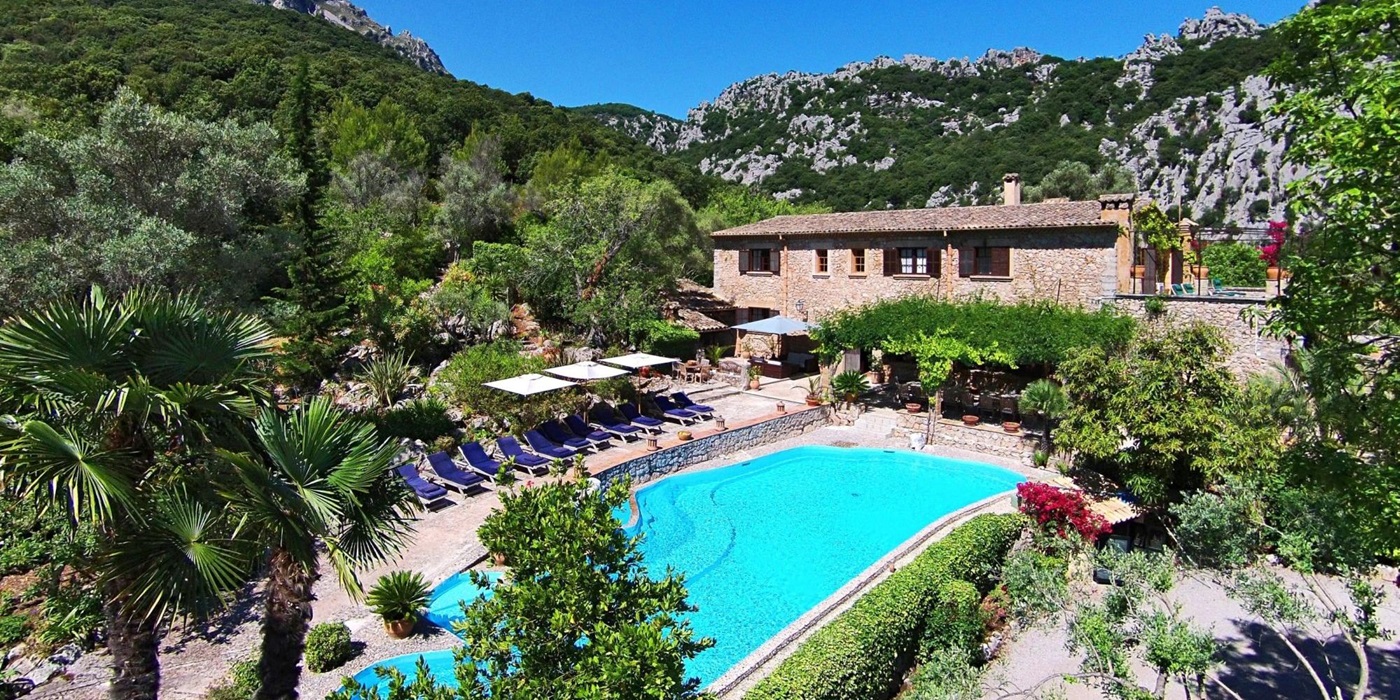 Swimming pool of Villa Poligono, Mallorca