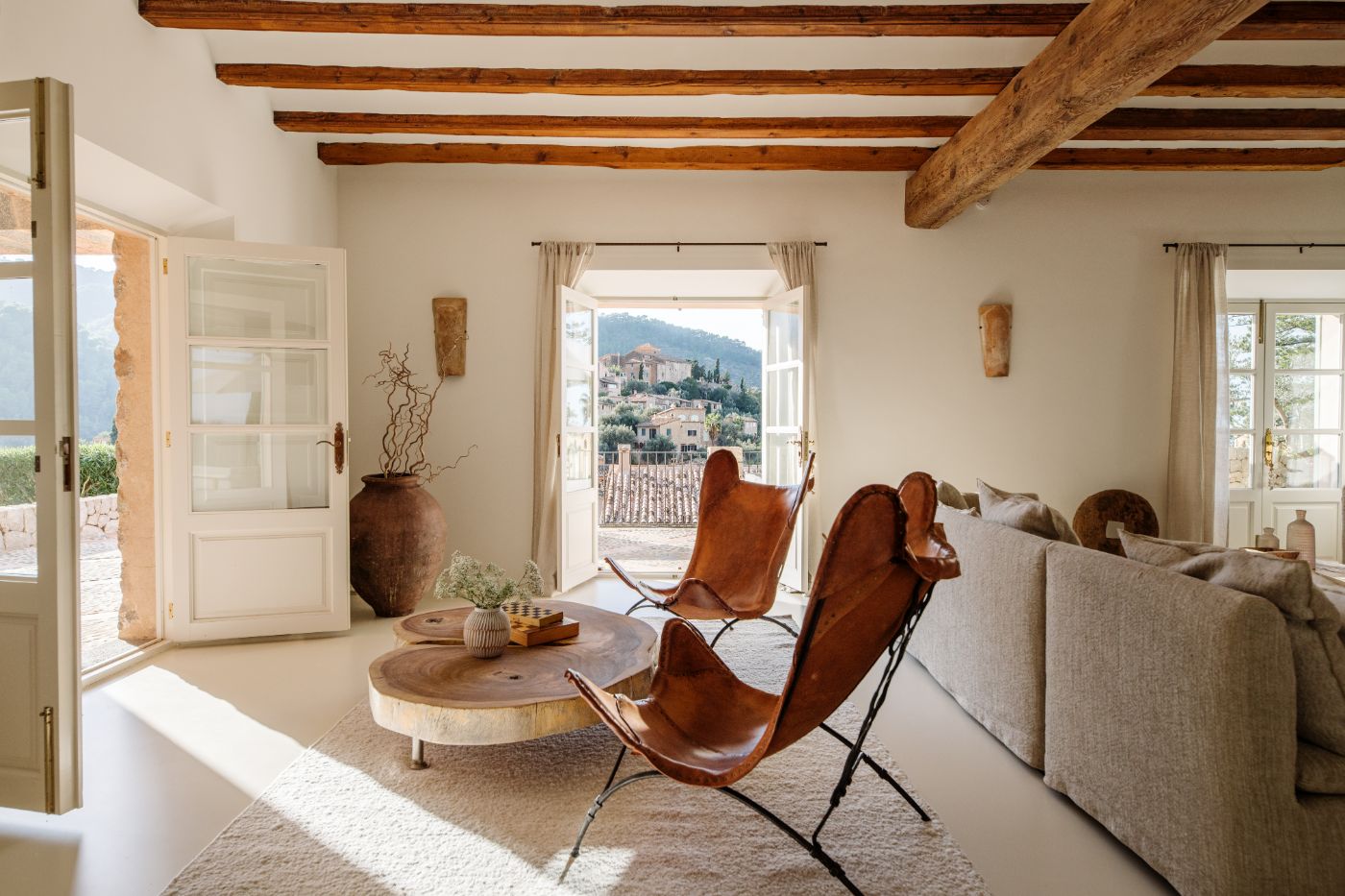 Living room at Villa Serena