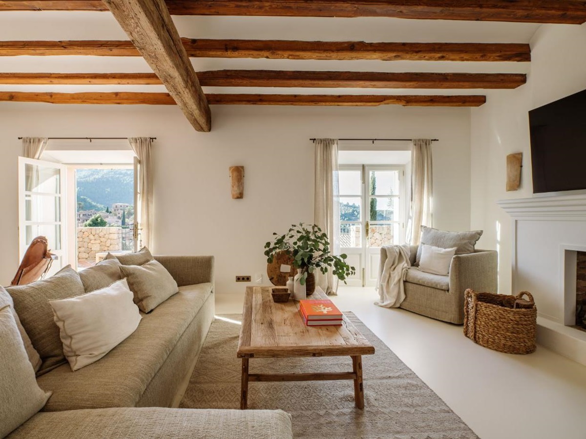 Living room at Villa Serena