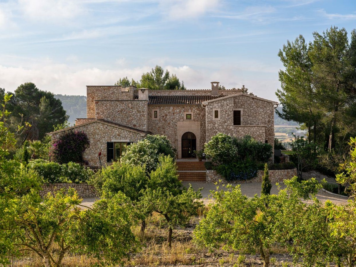 Exterior view of Villa Sineu Vista