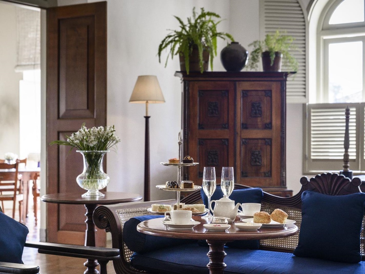 Guest dining at Amangalla in Galle, Sri Lanka