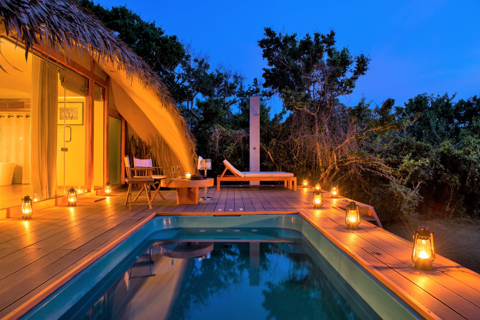 Evening plunge pool at Chena Huts in Yala National Park in Sri Lanka