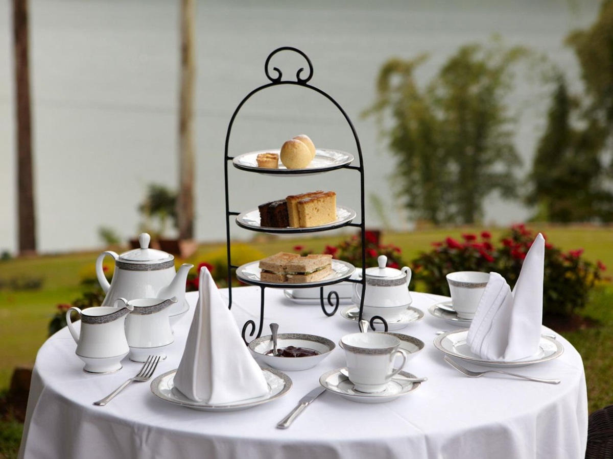 Afternoon tea at Ceylon Tea Trails in Sri Lanka
