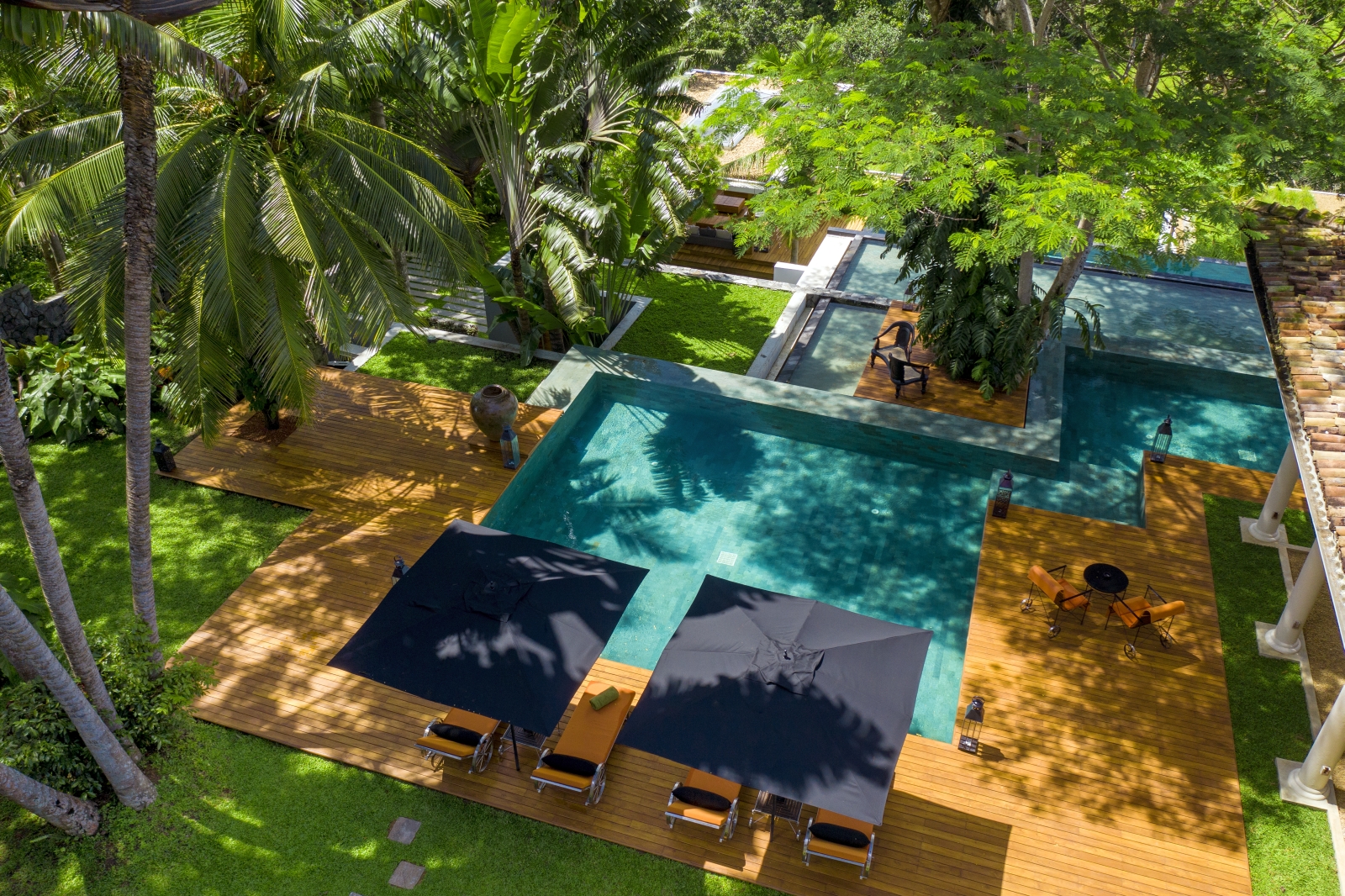 Pool at Colonial Mansion Haritha Villas Sri Lanka
