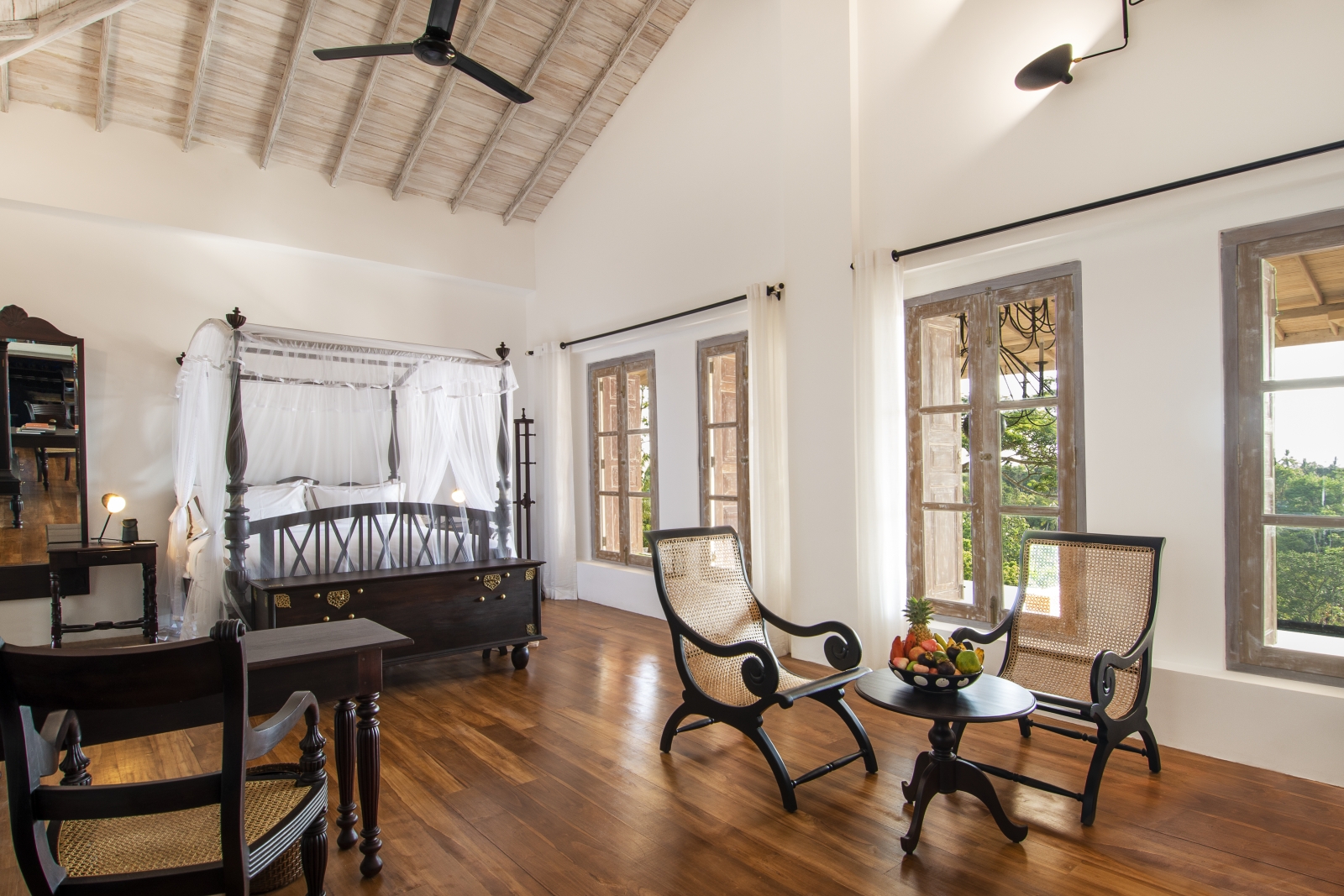 Inside two bed colonial mansion at Haritha Villas Sri Lanka
