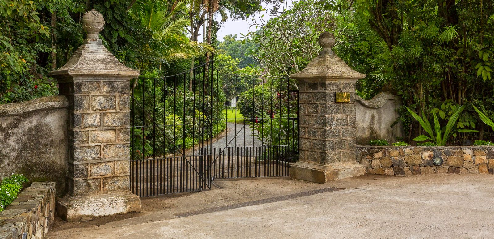 Entrance gates to The kandy house in Sri Lanka