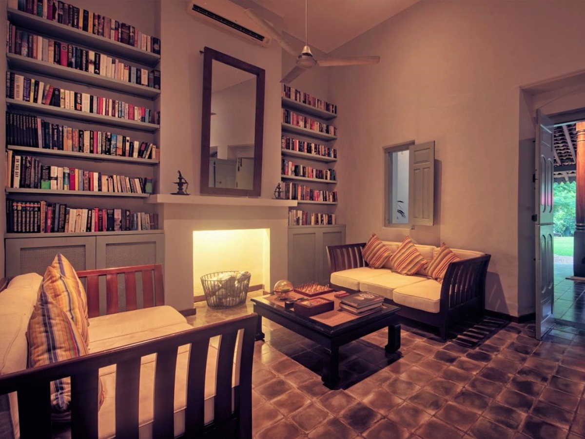 the library at The Wallawwa in Sri Lanka