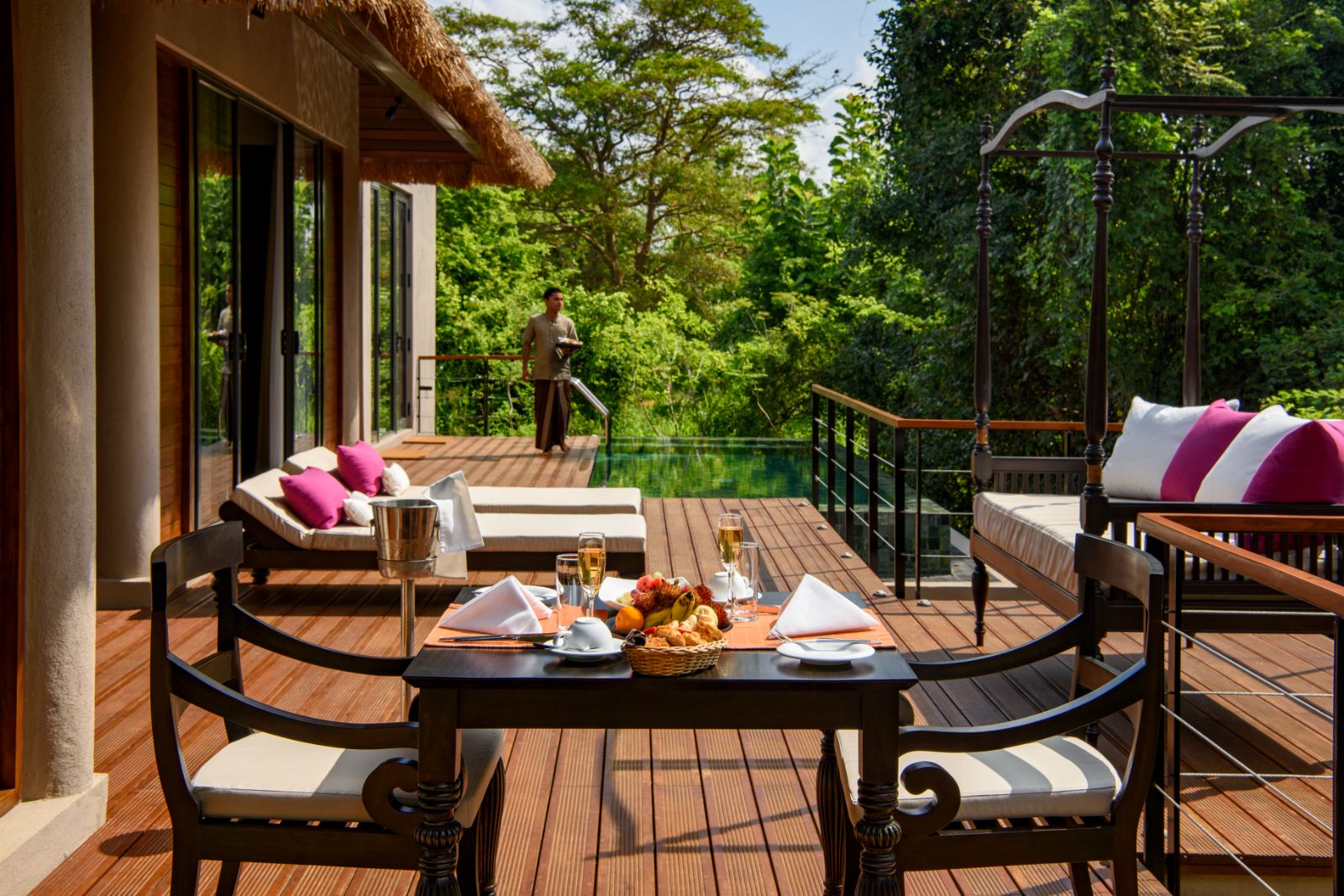Deluxe villa alfresco dining area at Uga Ulagalla in the Anuradhapura region of Sri Lanka