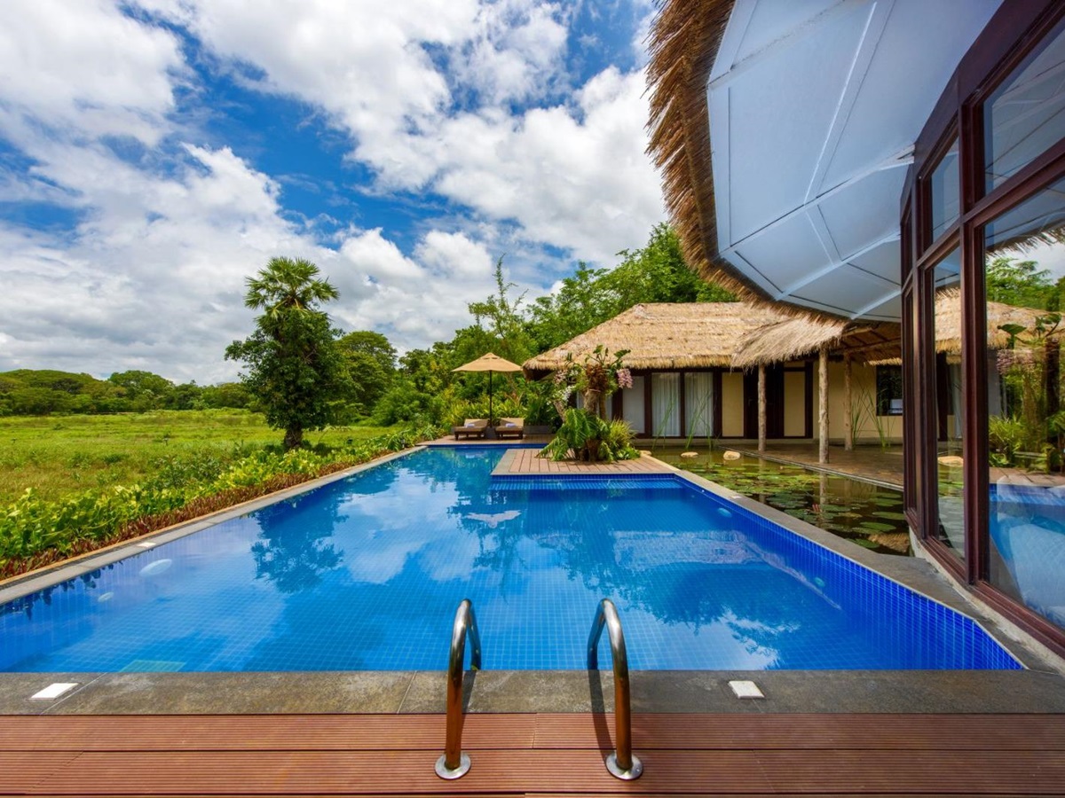 Nikawewa villa lounge at Uga Ulagalla in the Anuradhapura region of Sri Lanka