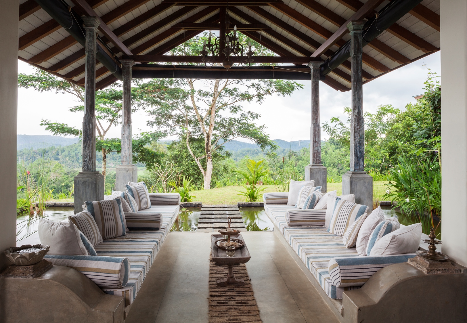 terrace at sisindu t, Sri Lanka