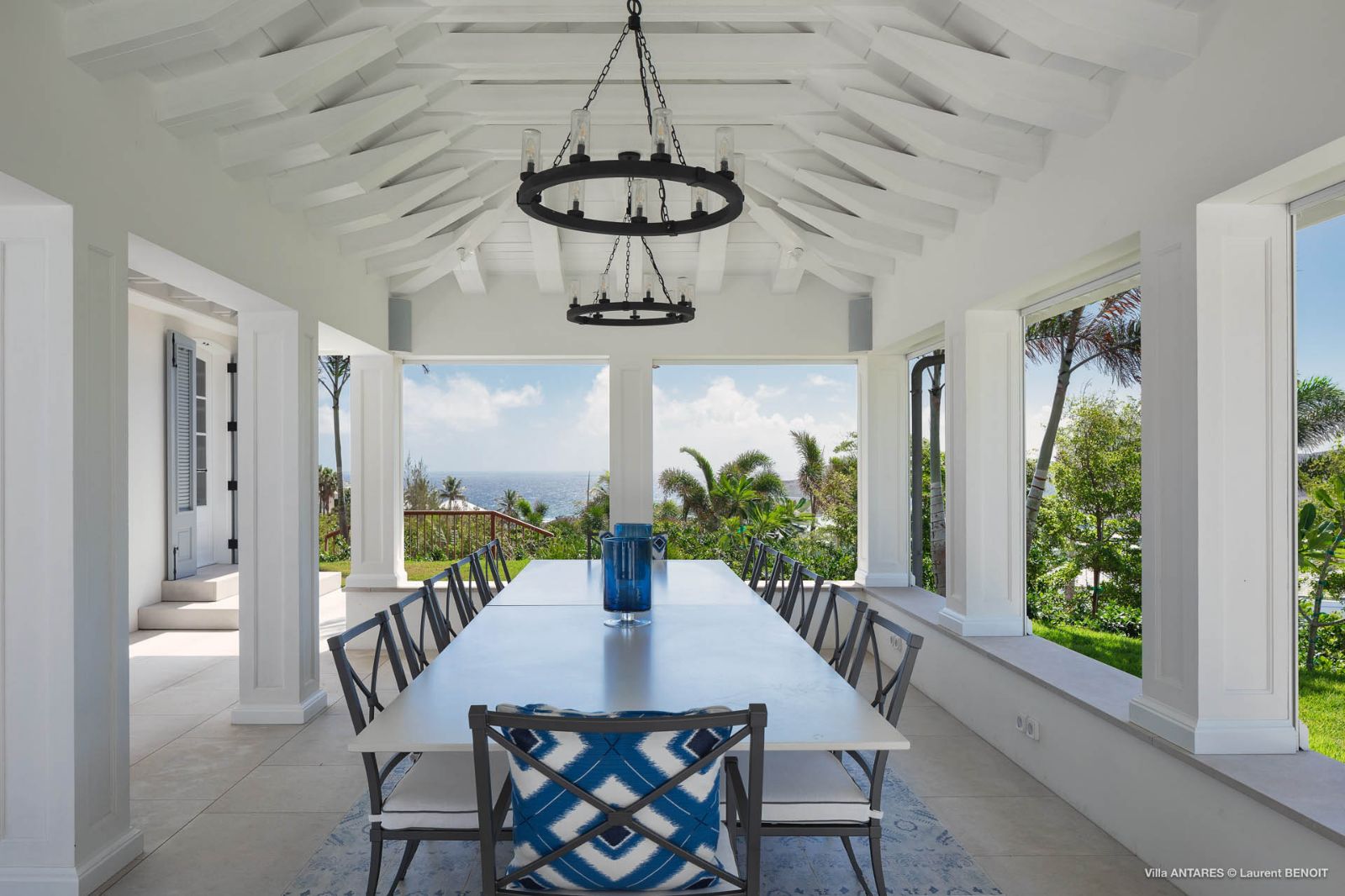 Villa Blanc, St Barths - outdoor dining pagoda
