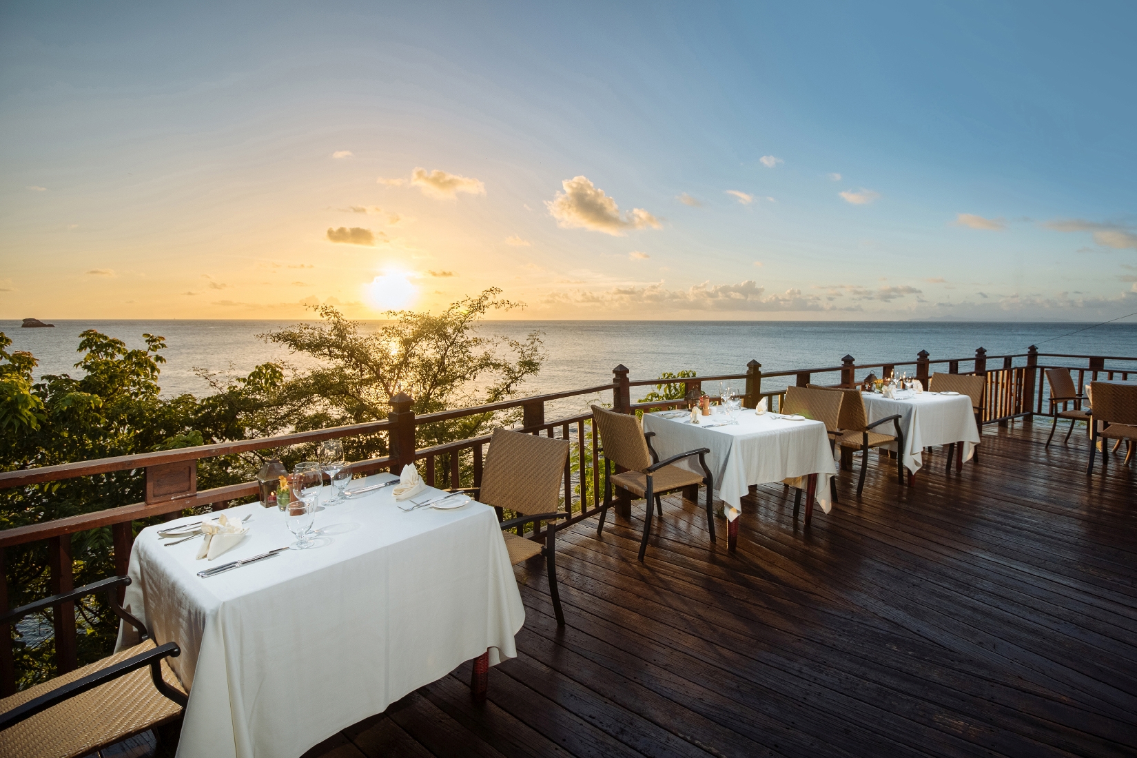 Outdoor dining at Cliff at Cap restaurant, Cap Maison, St. Lucia