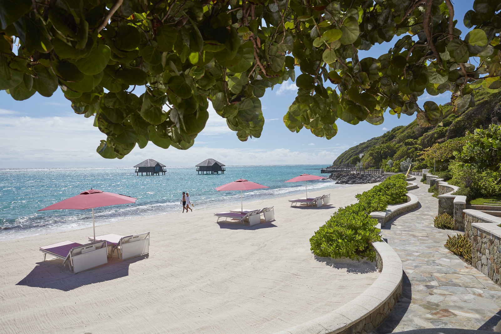 Beautiful white beach at Mandatin Oriental