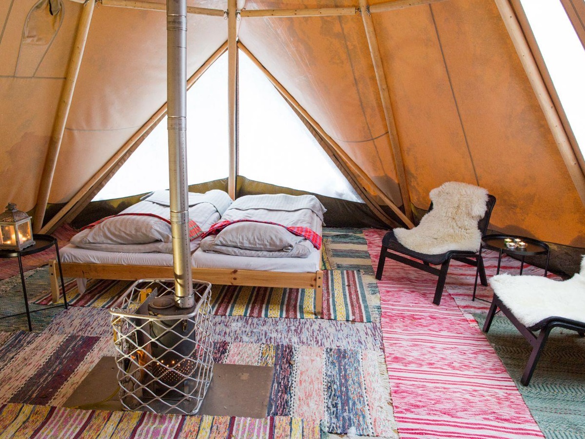 Interior of a Deluxe Room at Aurora Safari Camp in Sweden