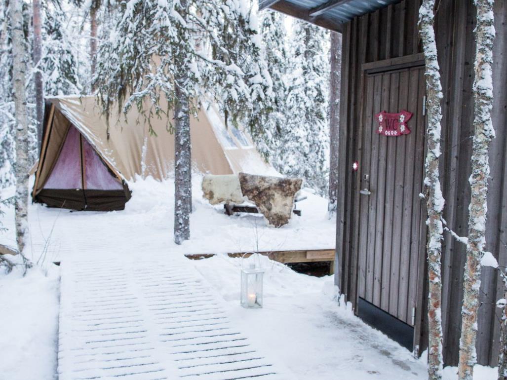 Outside loo at Aurora Safari Camp in Sweden
