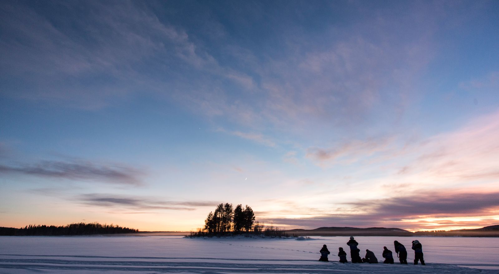 Photography session at dawn at Aurora Safari Camp in Sweden