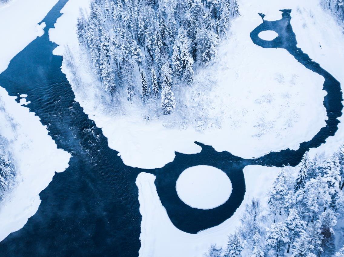 Aerial view of the beautiful scenery at Aurora Safari Camp in Sweden