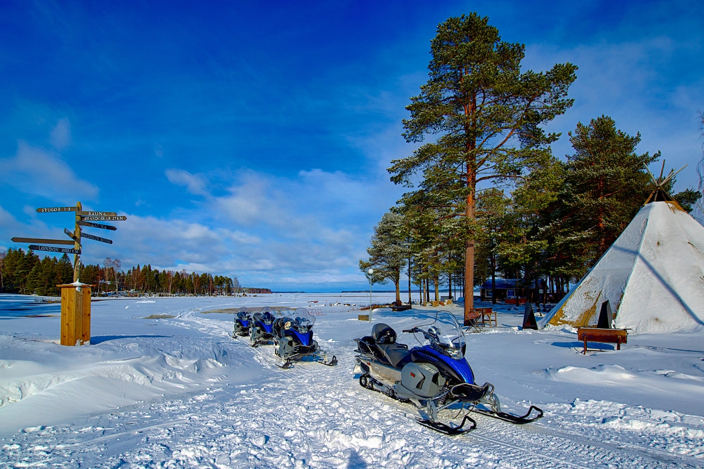Snow mobiles at Brandon Lodge in Sweden