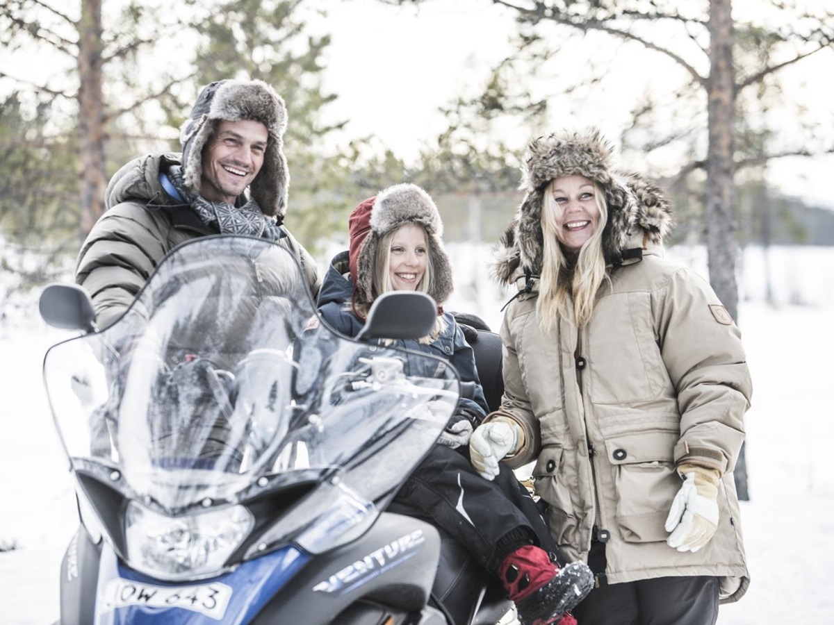 Snowmobile adventures at Fjellborg Arctic Lodge in Sweden