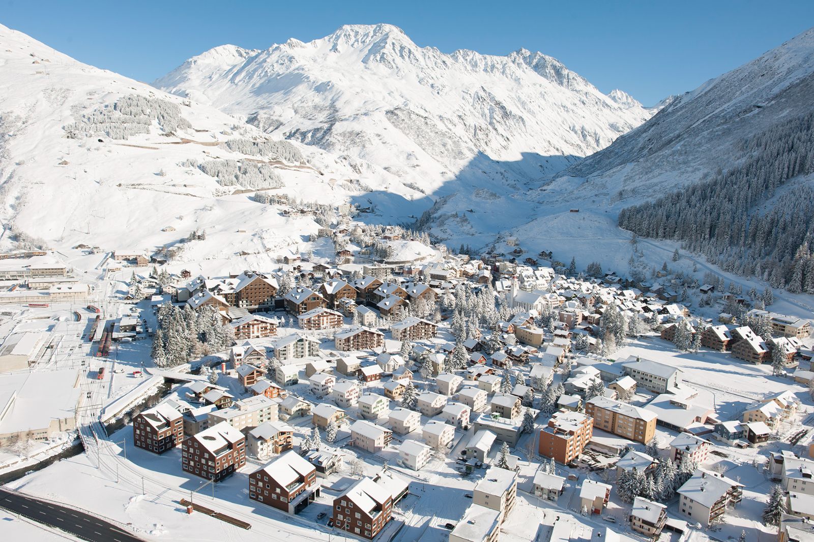Luxury Chalet Resort in Switzerland The Chedi Andermatt Winter Village with Snowy Mountains 