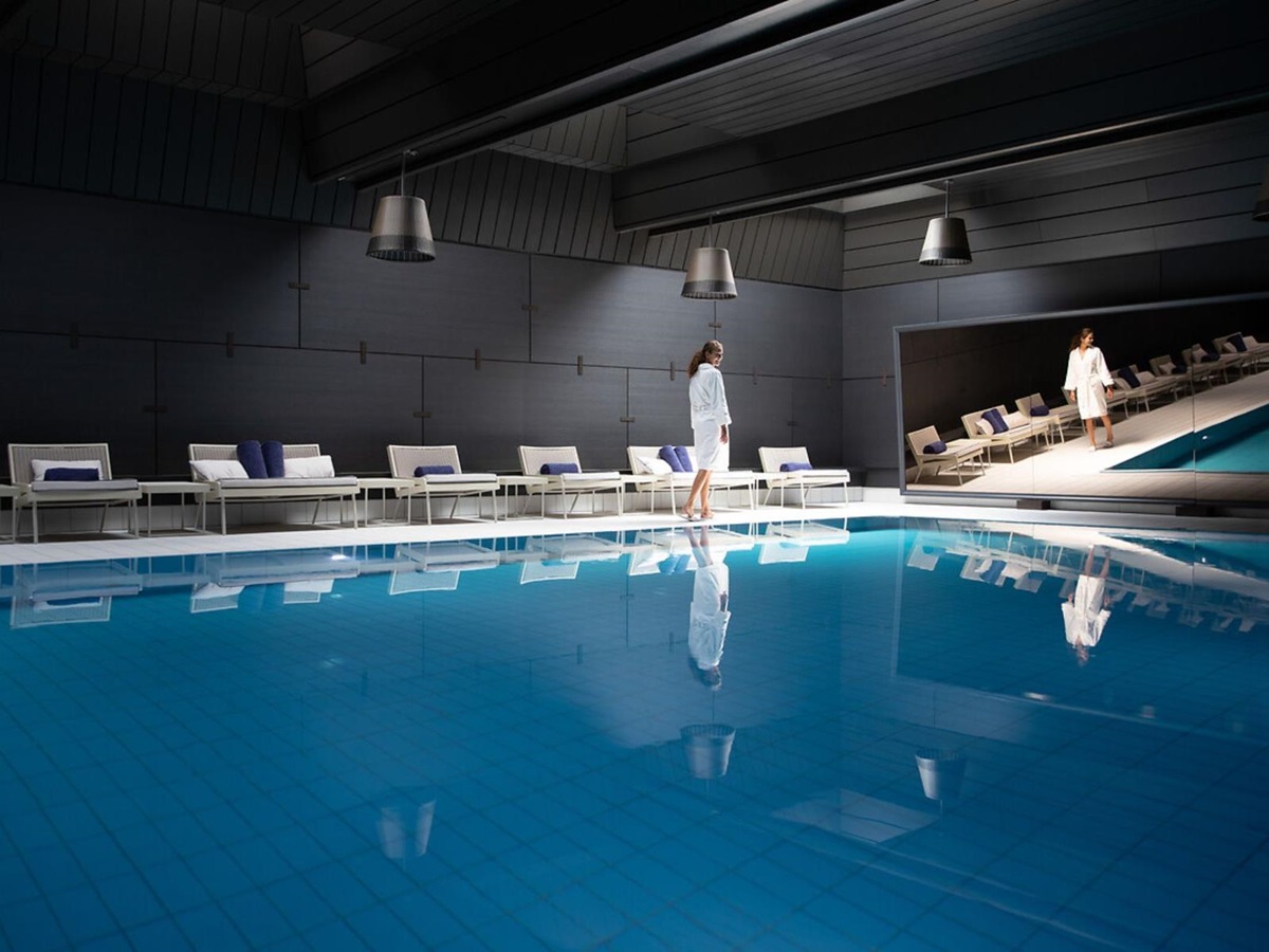 Indoor swimming pool at Hotel Schweizerhof in Zermatt