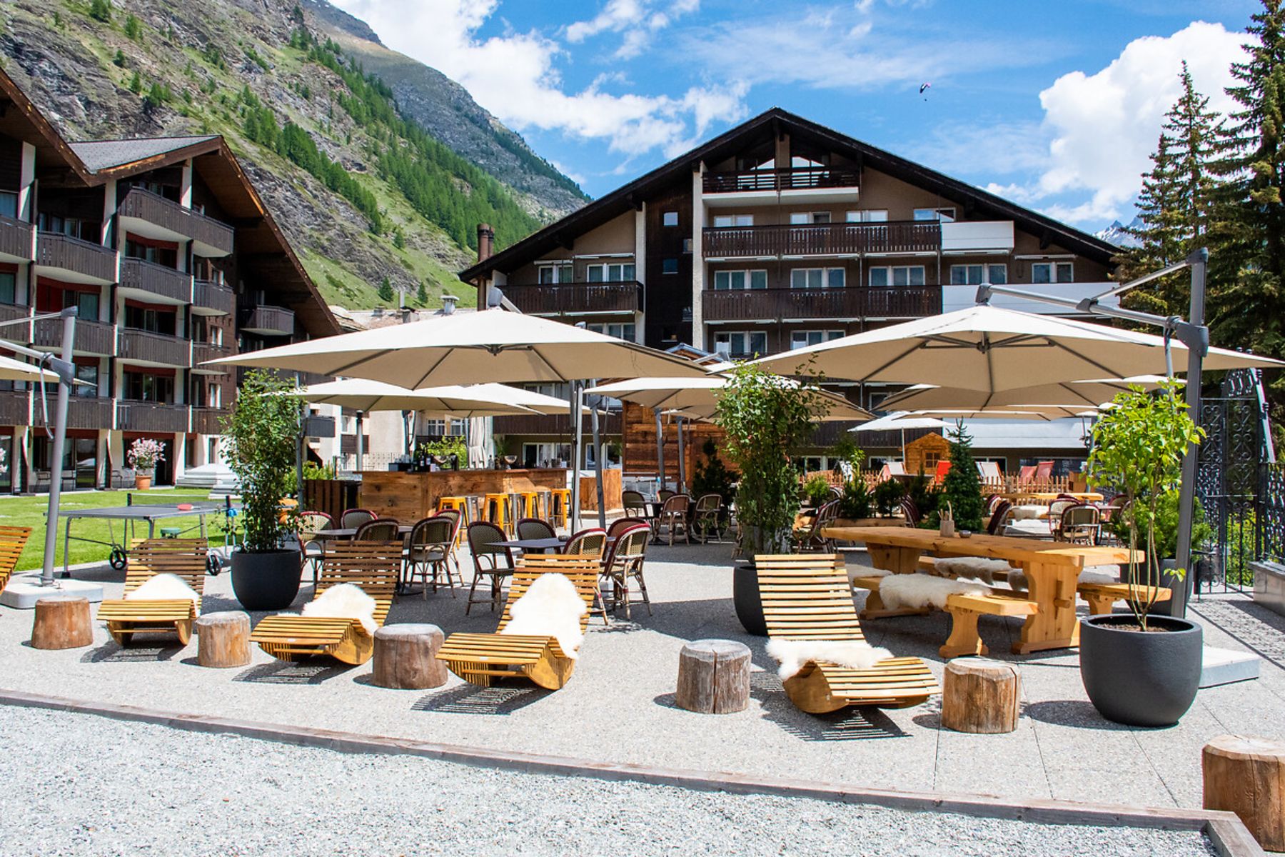 Restaurant terrace at Hotel Schweizerhof in Zermatt