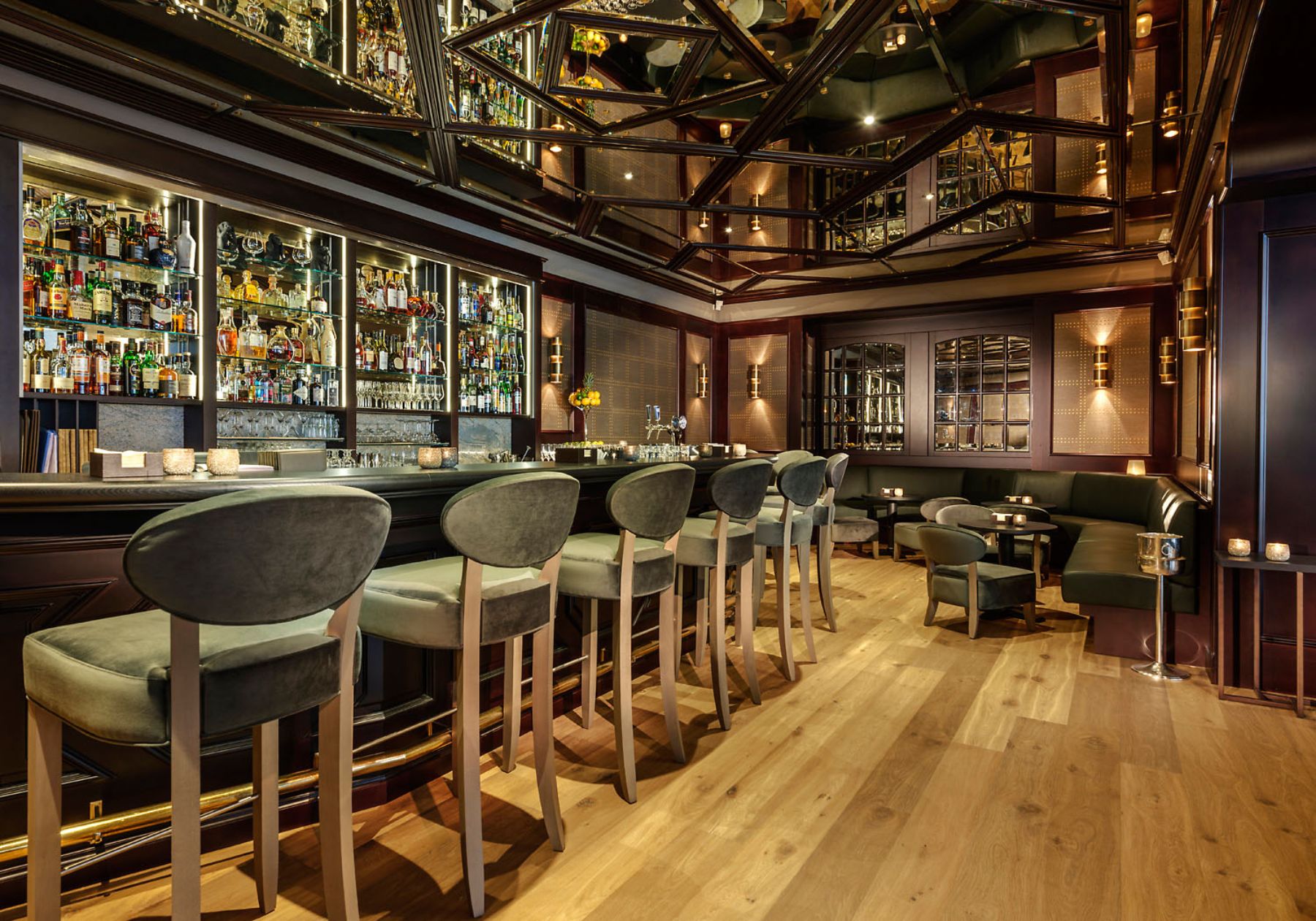 Bar at Mont Cervin Palace in Zermatt