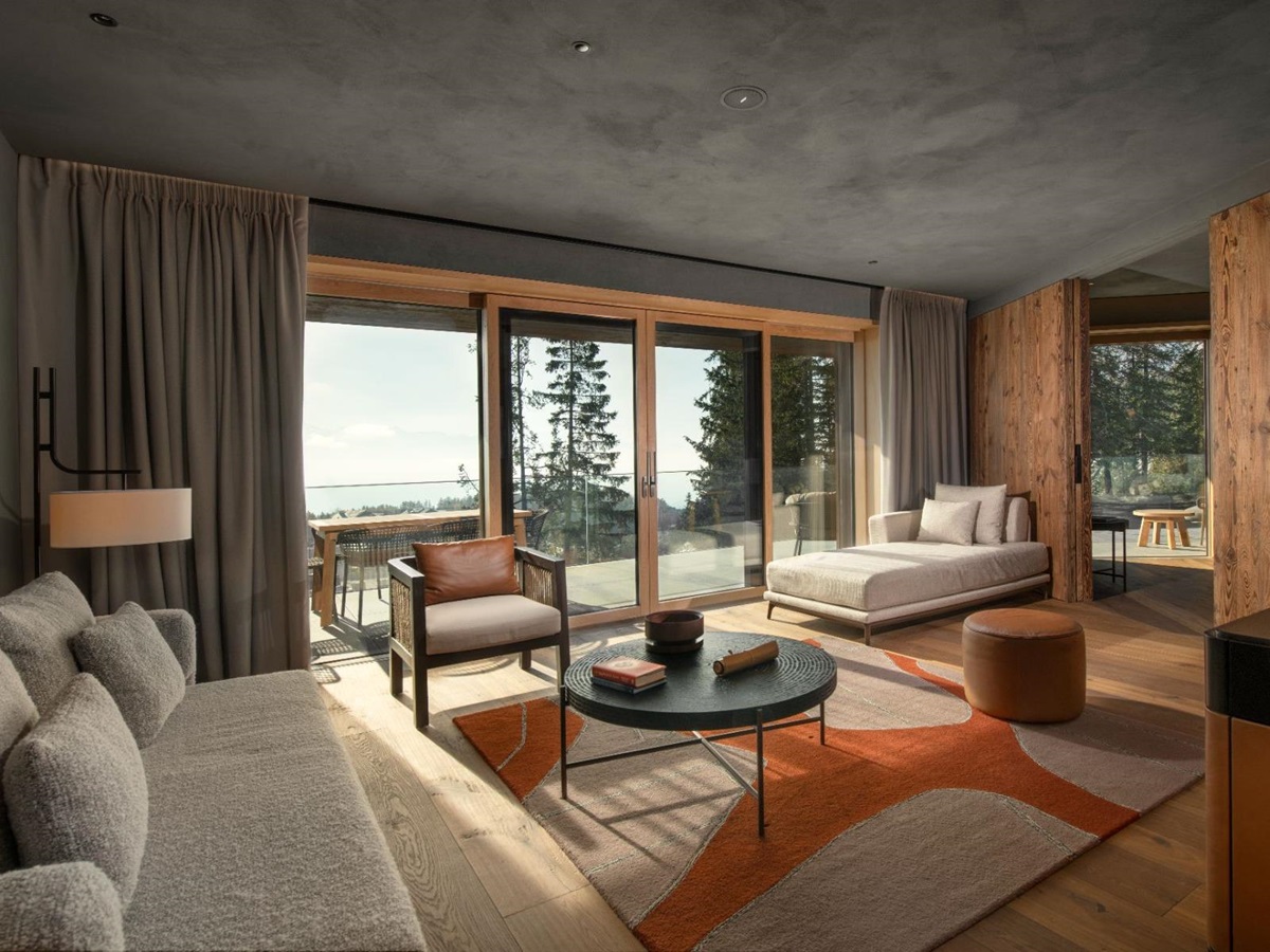 Lounge at Six Senses Crans Montana