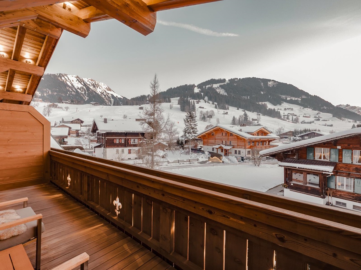 Balcony of Ultima Hotel Gstaad in Switzerland