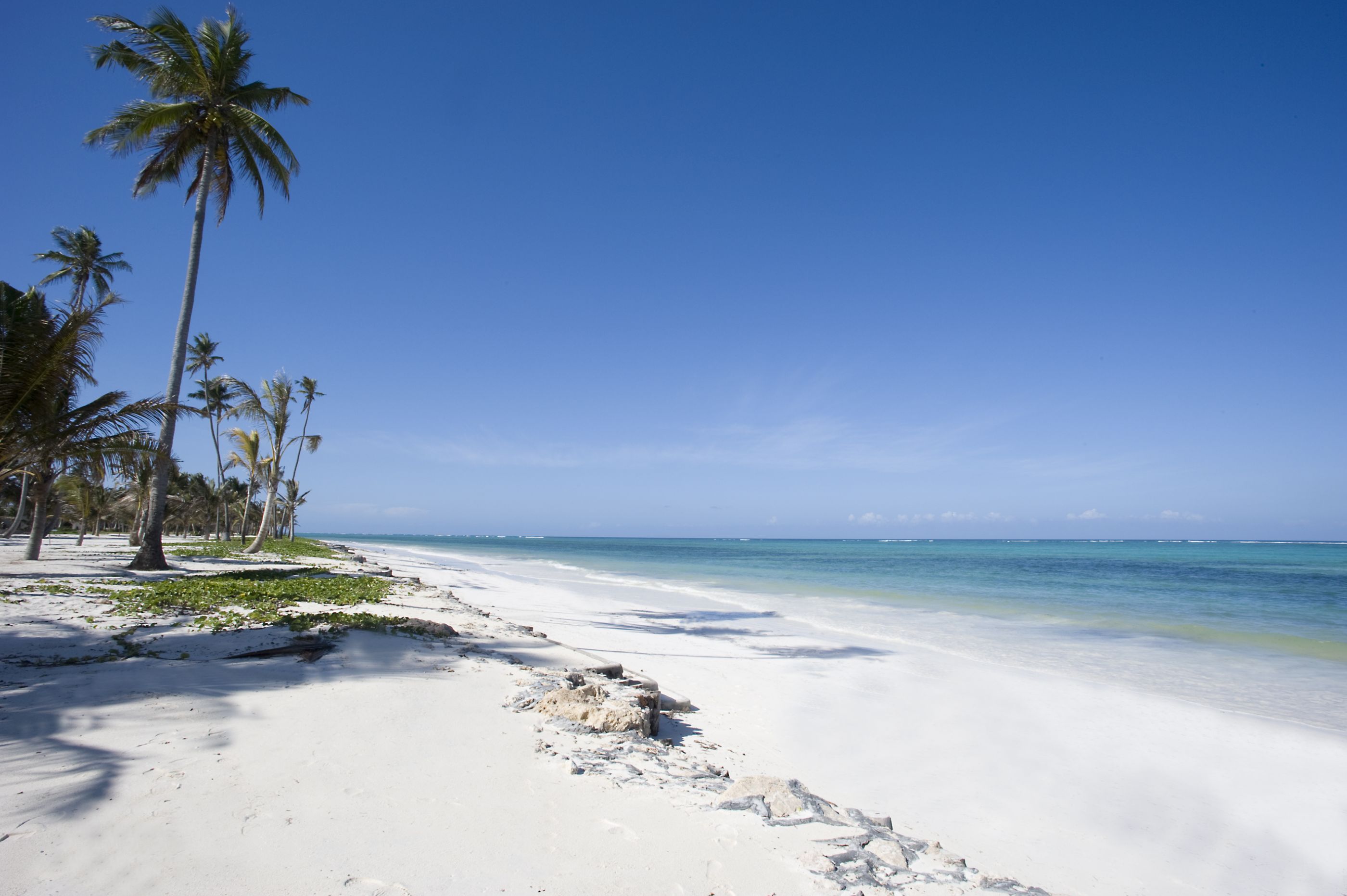 The beach at Bazara