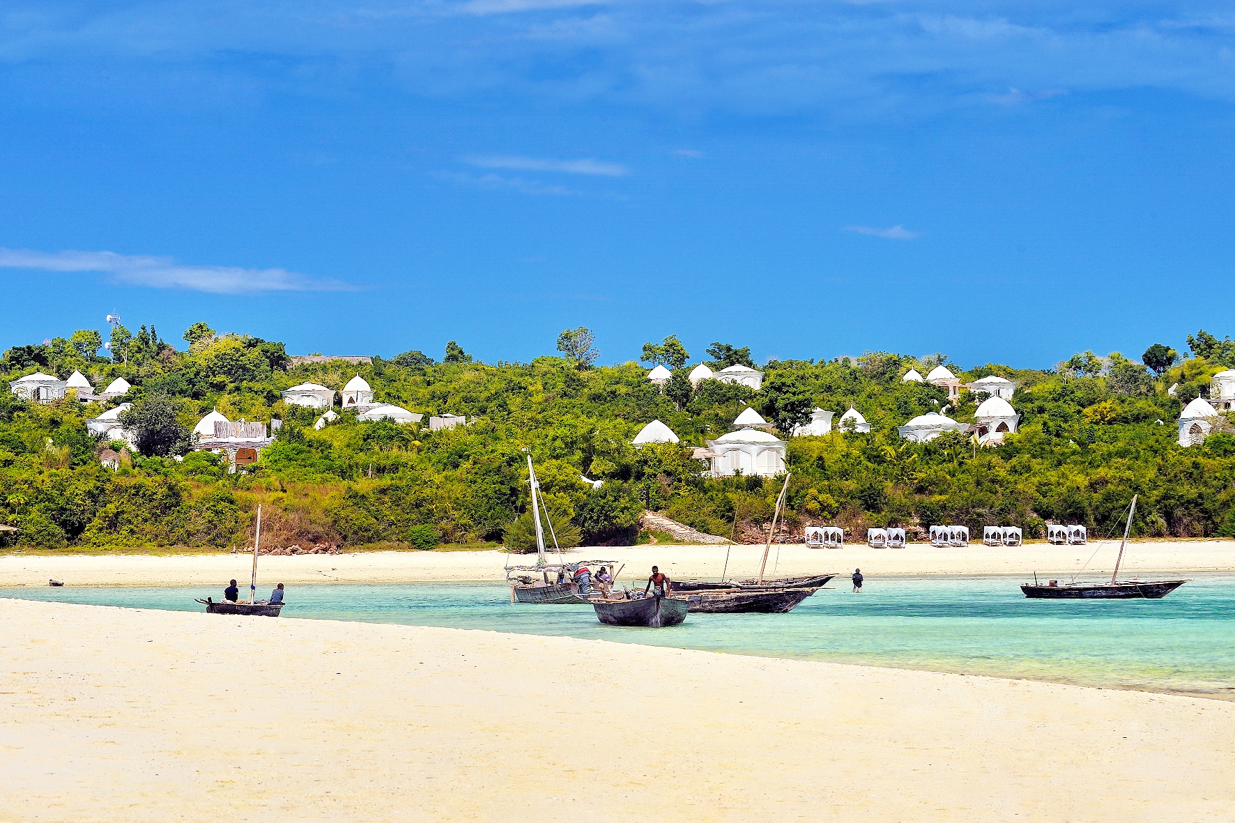 The beach villas at Kilindi
