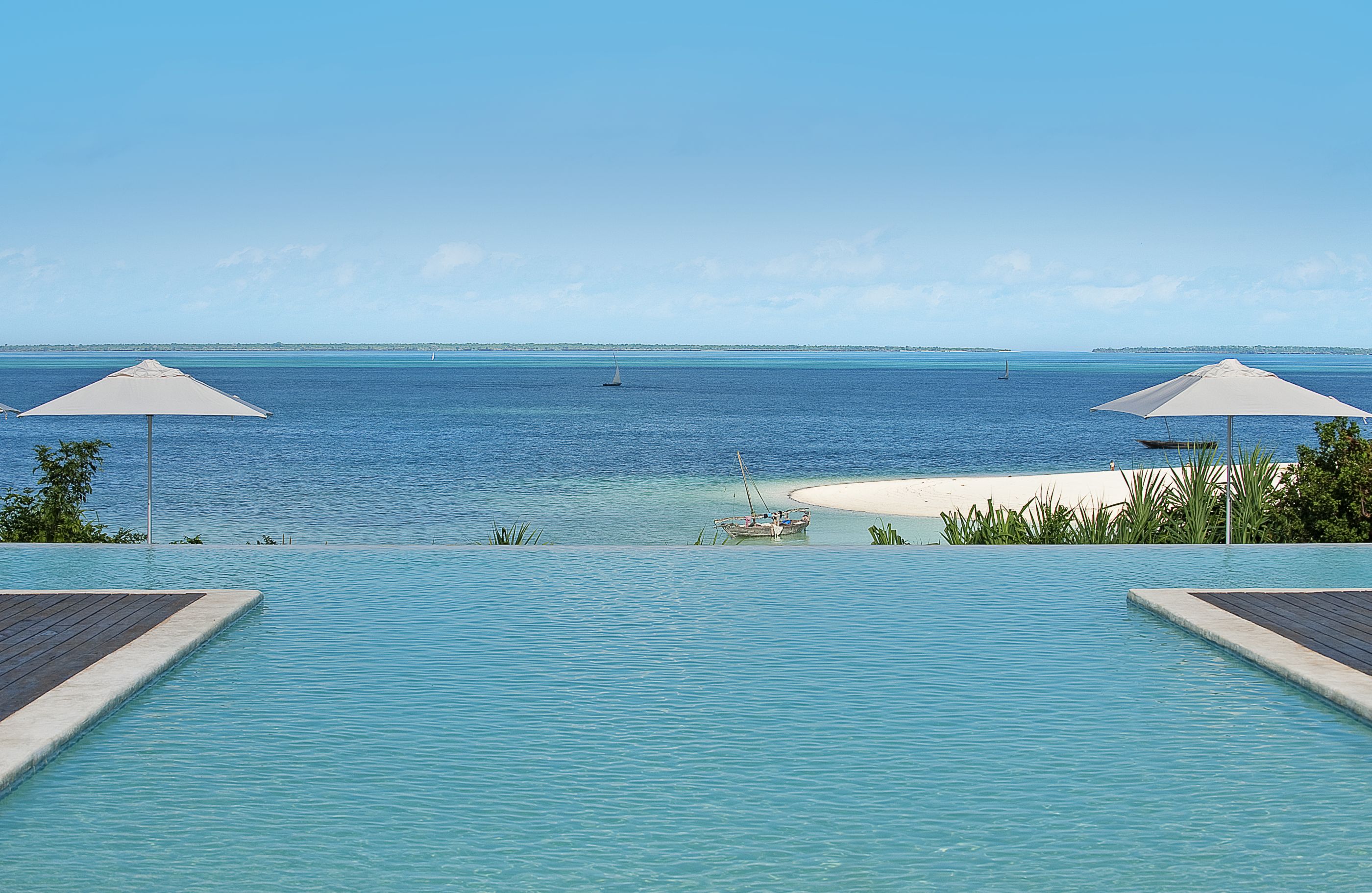 The infinity pool at Kilindi