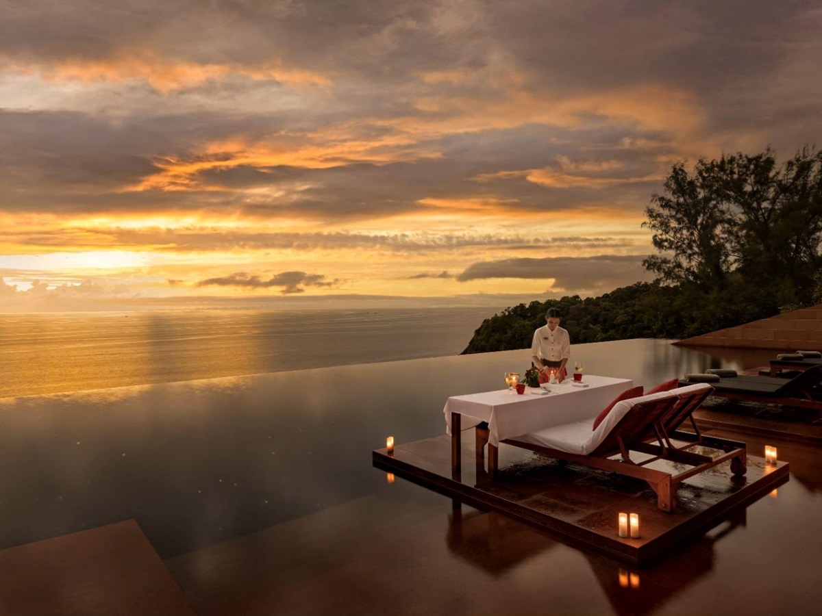 DInner at the inifity pool at Paresa resort in the Phuket region of Thailand