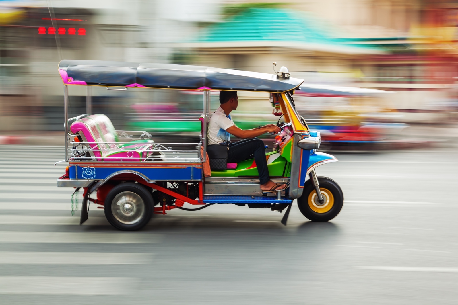 tuk tuk in bangkok, thailand