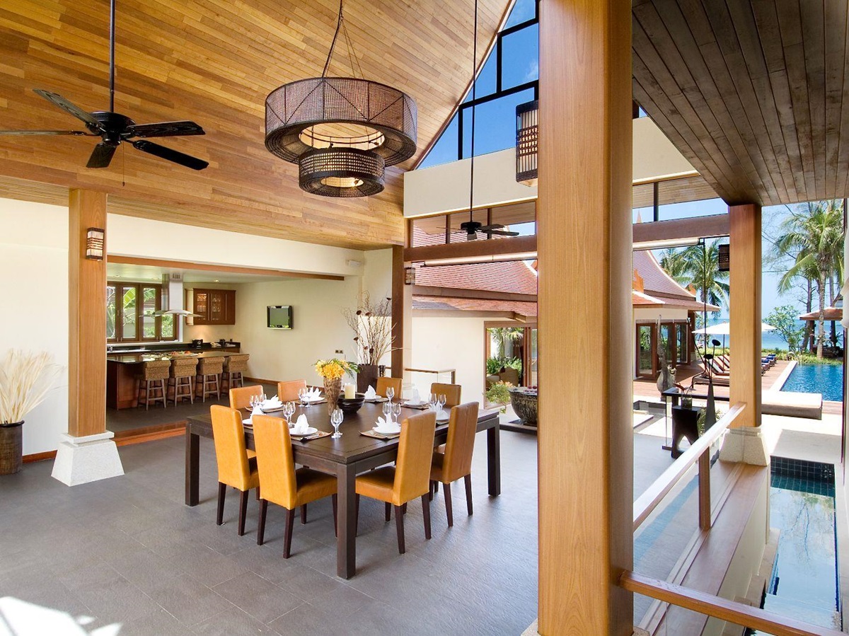 Dining room at Baan Samlarn villa on the west coast of Koh Samui in Thailand