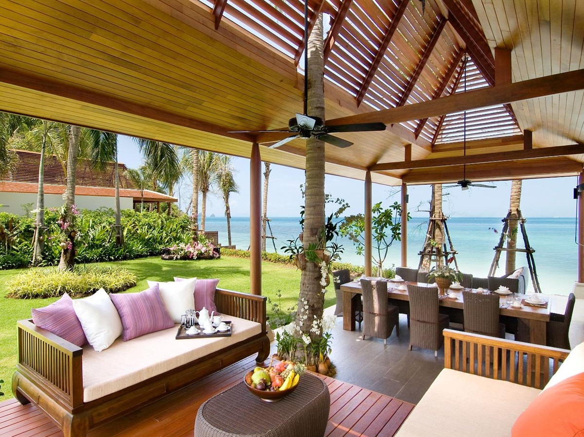 Ocean view sala seating area at Baan Samlarn villa on the west coast of Koh Samui in Thailand