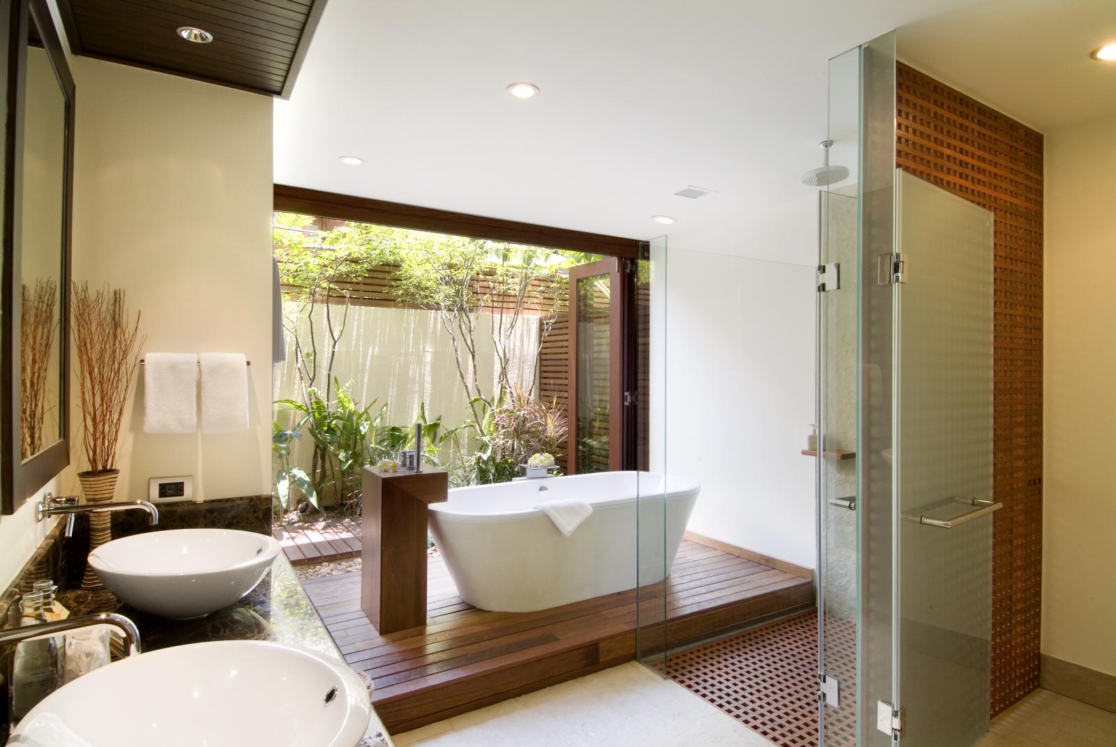 bathroom in baan samlarn, thailand