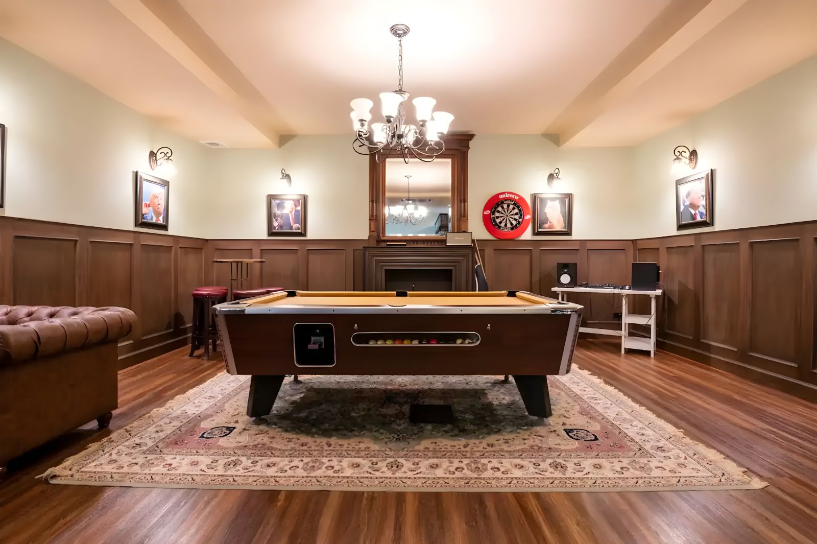 English pub pool table at Palm Villa in Thailand's Chiang Mai region