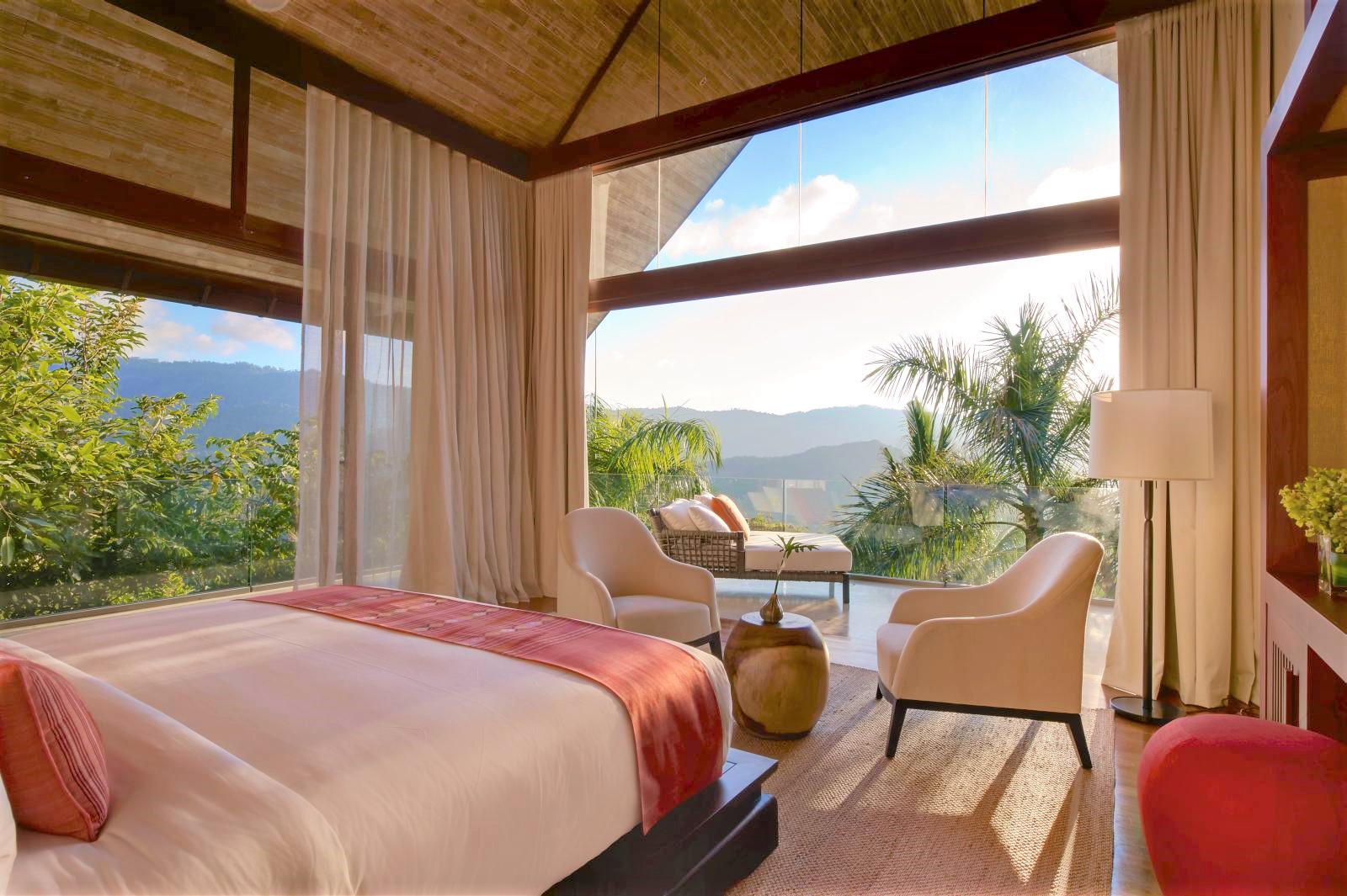 Double guest bedroom at Praana Residence villa on Koh Samui in Thailand