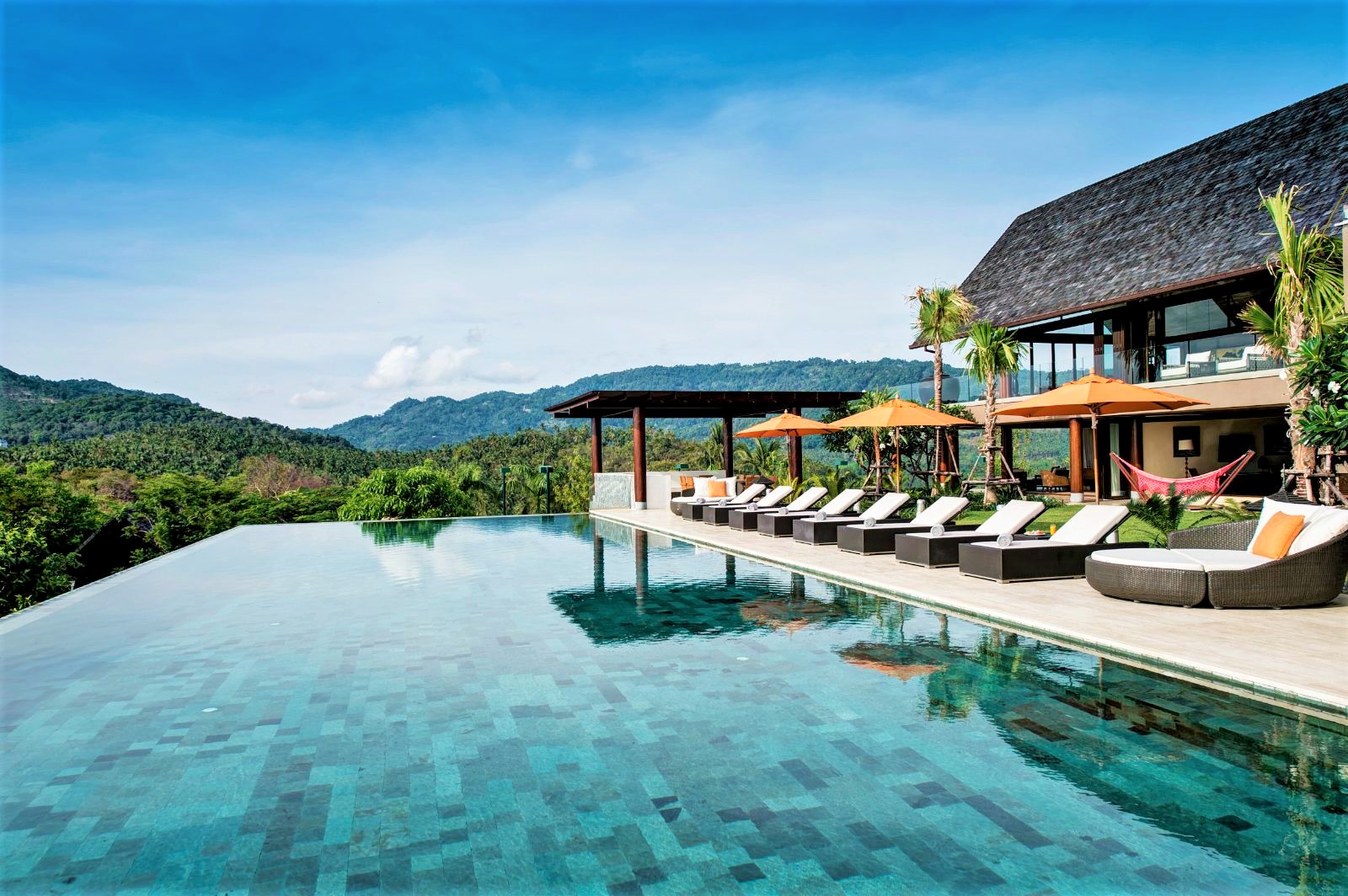 Swimming pool at Praana Residence on Koh Samui in Thailand