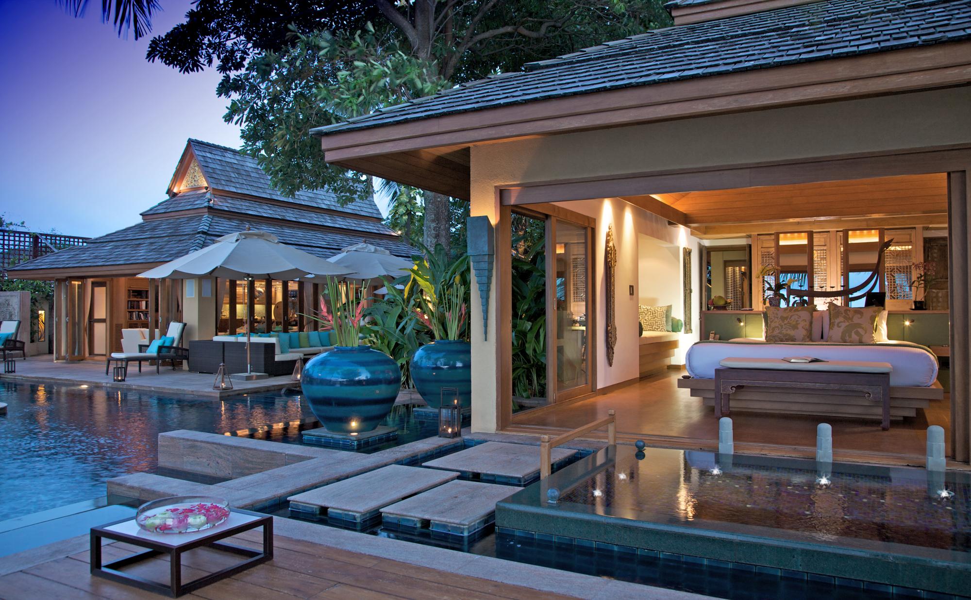 Double bedroom with outdoor acces at Upni Dunyia, Thailand