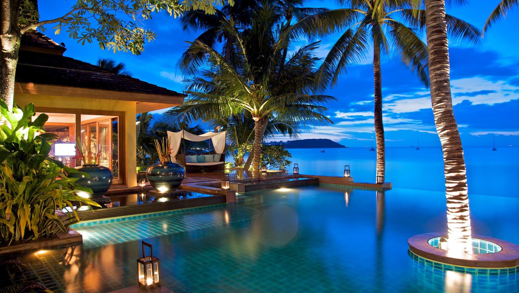 Swimming pool at night of Upni Dunyia, Thailand