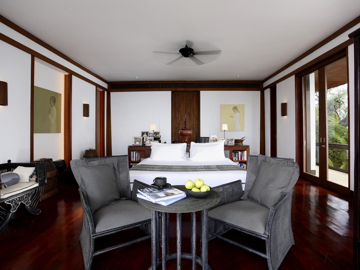 double bedroom of Villa Laemson, Thailand