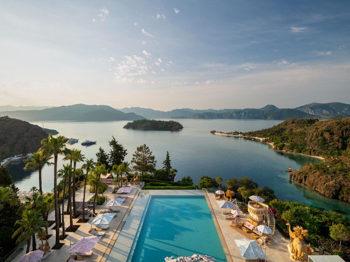Main pool at D-Maris Bay in Turkey
