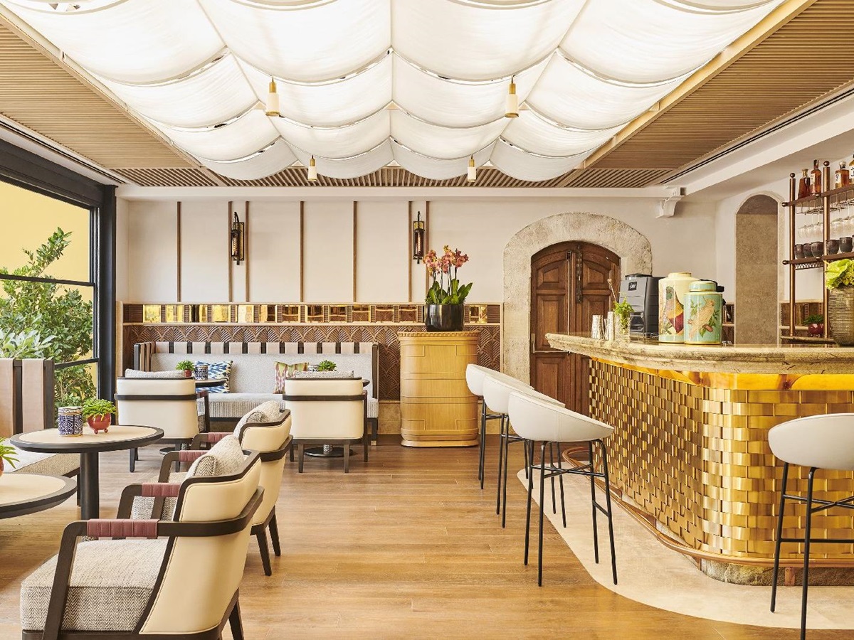 The bar at Four Seasons Istanbul Sultanahmet in Turkey