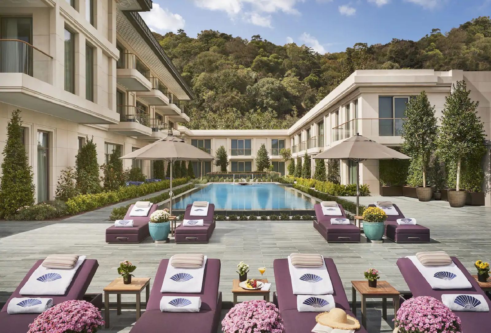 Outdoor swimming pool at the Mandarin Oriental Bosphorus Istanbul