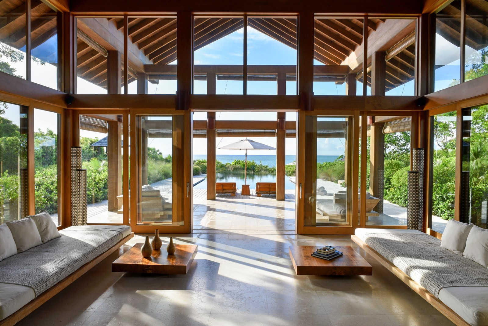 The living room of Ulmer House at Como Parrat Cat, Turks and Caicos